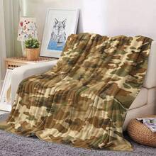 Camouflage Series 3D Digital Print Flannel Blanket  - Soft, Lightweight & Durable Flannel Throw With Vibrant Rainbow Colors,Suitable For All Seasons, Washable And Machine-Washable, Lightweight, Breathable, Comfortable, Warm,  Unique, 280gsm For Him And Her, Perfect For Naps, Camping, Travel, Family, Daily Life, Office Decoration, Birthday Anniversaries, Valentine's Day, Thanksgiving, Christmas, Halloween, Mother's Day, Father's Day, Wedding, New Year Gifts Provide Personalized Ideal Gifts For Her, Him, Family Members, Boyfriends, Girlfriends, Fathers, Family Members, Mothers, Lovers,   Daughters, Sons,     Grandfathers, Grandmothers, Friends, Classmates And Pets.      Sofa,Bed,Car,Bedroom,Living Room,Office,  Outdoor Camping, Beach,Wall Decoration - 多色8 - 查看 4