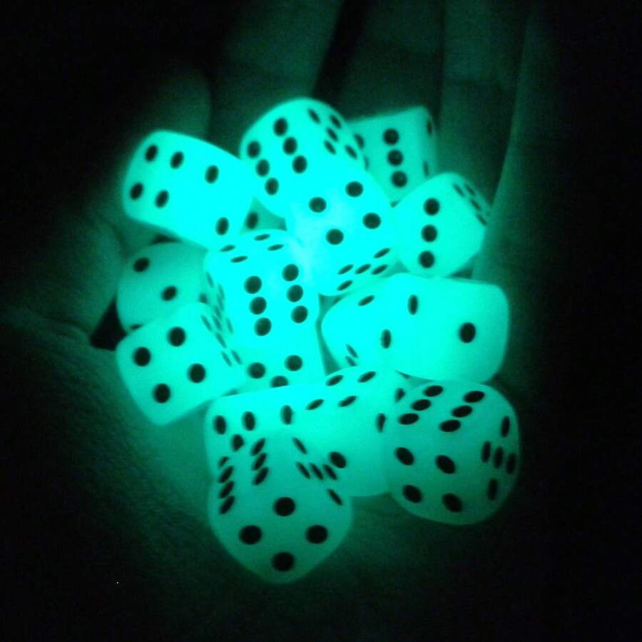 50 buc zaruri strălucitoare în întuneric, zaruri cu 6 fețe, potrivite pentru jocuri de societate, zaruri vrac de 14 mm, ideale pentru petreceri și jocuri de masă - Multicolor - Vizualizare 1