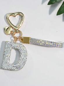 1pc White Ceramic Rhinestone Letter Keychain, Cute Personalized Bag/Car Key Chain, Simple Heart Decor For Mom, Friends, Valentine's Day Halloween Accessories Teachers Day Christmas Gift Ideas Bag Accessories Lanyards With Id Holder Car Accessories Bag Charms