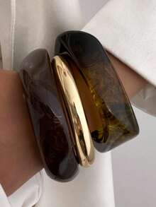 Conjunto de 1 a 3 pulseiras de resina semitransparente com design exagerado, pulseira de metal minimalista e moderna, pulseira retrô elegante e delicada, adequada para o dia a dia feminino e diversas decorações de festa, presentes de feriado, conjunto de joias acessórios de moda (Os padrões na pulseira não são fixos, sujeitos ao item real, e podem haver pequenas imperfeições na superfície da pulseira, o que é um fenômeno normal).