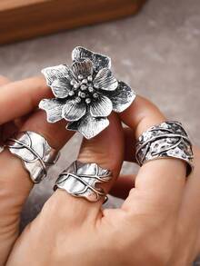 M1635 Antique Silver