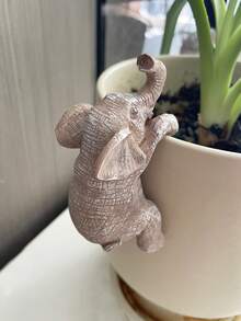 Adorable Animal Ornament Elephant Huggers Plant Pot Edge Decor Climbing Elephant For Yard & Gift Giving - 大象 - 查看 5