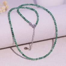 1 pieza Collar de cadena de aventurina verde facetada de 3 mm de estilo bohemio natural. Adecuado para uso diario en todas las estaciones, también sirve como una excelente opción de regalo. Este collar admite superposición y es un elemento de moda esencial para tomar fotos durante salidas y viajes.