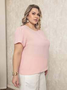 ONLYONE - PLUS SIZE WOMEN'S BLOUSE, SHORT SLEEVE, PRINCESS, PLEATES, LIGHT DUNES NECKLINE - ELEGANT WOMEN'S BLOUSES, LARGE - 淡粉紅色 - 查看 2