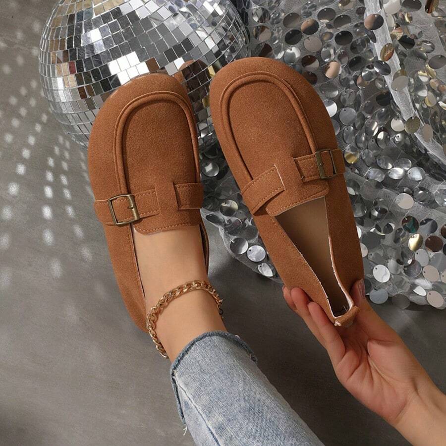 Retro Metal Buckle Loafers, Comfortable Slip-On, Suitable For Daily Wear, Dates, And Holiday Outfits