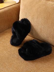 1 Pair Kids' Plush Lined Anti-Slip Warm Slippers, Comfortable Soft Bottom Fashionable Fuzzy Warm Flat Shoes, Suitable For Indoor Wear, Ideal For Winter, Cross-Strap Style - Black - View 4