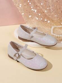 أحذية مسطحة للأطفال، مصنوعة من جلد لامع مزينة بأزرار اللؤلؤ، مناسبة للمدرسة والمنزل والحفلات والأداء