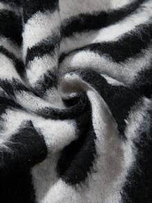 Ropa de invierno para hombres Cárdigan de cuello en V, jersey de punto de corte holgado con estampado de rayas de cebra, estilo de calle alta - Negro - Ver 4