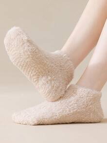 3 Pairs Women's Random Color Fuzzy Fluffy Anti-Slip Warm Fashion Socks, Suitable For Daily Wear In Autumn/Winter - Multicolor - View 3