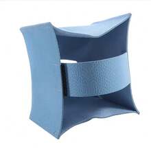 مجموعة صندوق مناديل من الجلد الصناعي (بي يو) 2 قطعة، غطاء صندوق مناديل مربع متين ومقاوم للماء وقابل للطي، حقيبة مناديل ورقية لغرفة المعيشة والمطبخ والنوم والحمام، تصميم بسيط للمكتب المنزلي والفندق وديكور السيارة