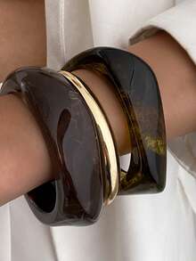 Conjunto de 1 a 3 pulseiras de resina semitransparente com design exagerado, pulseira de metal minimalista e moderna, pulseira retrô elegante e delicada, adequada para o dia a dia feminino e diversas decorações de festa, presentes de feriado, conjunto de joias acessórios de moda (Os padrões na pulseira não são fixos, sujeitos ao item real, e podem haver pequenas imperfeições na superfície da pulseira, o que é um fenômeno normal).