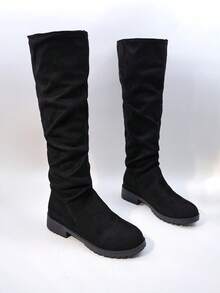 A Pair Of Fashionable Girl's Knee - High Boots With A Slouchy, Ruched Design. Ideal For Elevating Daily Looks, Adding Flair To Holiday Getaways, And Making A Statement At Parties. The Perfect Blend Of Style And Versatility For Every Occasion."Ruched Girl's Tall Suede Boots""Chunky Heel Knee - High Suede Boots""Casual Party Knee - High Boots""Versatile Slouchy Knee - High Boots"