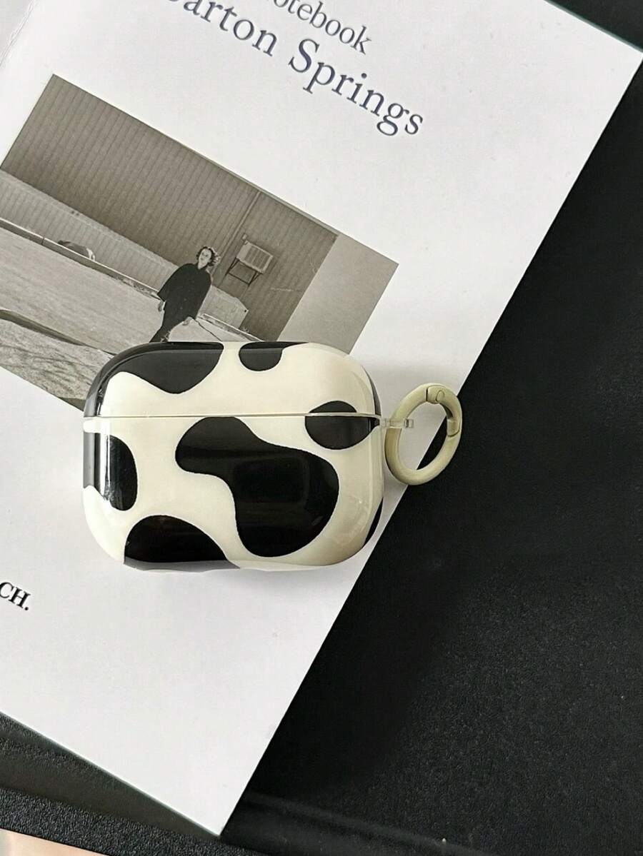 Retro Cow Print Protective Case Compatible With Apple 4, 2 Wireless Bluetooth, 3, Pro, Anti-Drop - Black - View 1