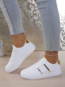 1 Pair Women Round Toe Casual Sneakers, Fashion Flat Lace-Up Comfortable Versatile White Shoes - White - View 1