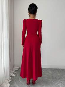 Damen rotes langärmliges Maxikleid mit geraffter Taille, plissiert, quadratischem Ausschnitt, trägerlos, lässig, elegant, für den Alltag, Valentinstag, Party, Feiertage, Neujahr, Frühlingsfest - Rot - Übersicht 7