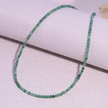 1 pieza Collar de cadena de aventurina verde facetada de 3 mm de estilo bohemio natural. Adecuado para uso diario en todas las estaciones, también sirve como una excelente opción de regalo. Este collar admite superposición y es un elemento de moda esencial para tomar fotos durante salidas y viajes.