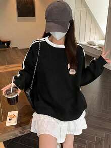 Women's Simple Cotton Black & White Striped Cartoon Rabbit Print Loose Comfortable Casual Vacation Home Daily Fashion Student Teenager Versatile Long Sleeve Sweatshirt