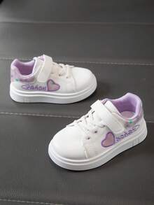 Campus Children's Comfortable Heart-Shaped Decorative Casual Sports Shoes, Students' Outdoor Sports And Daily Wear Sports Shoes, Autumn