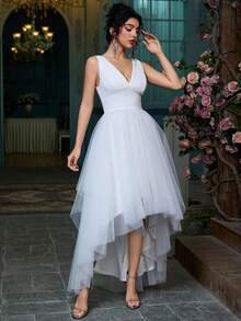Abito elegante da donna in colore unito, stile vintage minimalista romantico, con zip, inserti in rete e trasparenze, adatto per eventi formali, feste di laurea, matrimoni, cene di gala, balli di fine anno, servizi fotografici, in bianco, per estate, autunno e primavera - Bianco - Visualizzare 3
