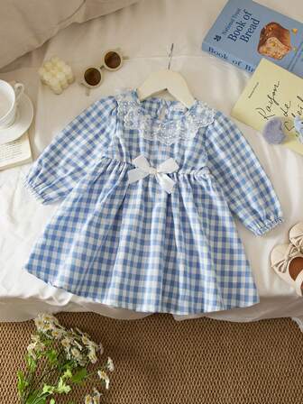 女婴长袖蕾丝格子连衣裙，休闲蝴蝶装饰蓝色连衣裙