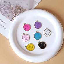 20pcs Fashionable Cartoon Multi-Colored Asymmetrical Smiling Face Shaped Alloy Pendant For DIY Earrings, Bracelets, Necklaces & Jewelry Making