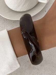 Conjunto de 1 a 3 pulseiras de resina semitransparente com design exagerado, pulseira de metal minimalista e moderna, pulseira retrô elegante e delicada, adequada para o dia a dia feminino e diversas decorações de festa, presentes de feriado, conjunto de joias acessórios de moda (Os padrões na pulseira não são fixos, sujeitos ao item real, e podem haver pequenas imperfeições na superfície da pulseira, o que é um fenômeno normal).