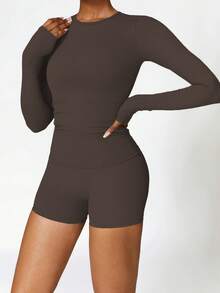 A Set Of Yoga Set For Hip Lift And Tummy Tuck, The Combination Of Comfortable Upper Sleeves And Hip Lift Shorts Is Suitable For Yoga Practice, Running, And Women's Gym Workouts For Festivals Can Be Worn - 棕色 - 查看 6