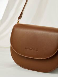 Letter Graphic Saddle Bag, Fashion Solid Color Crossbody Bag, Small Flap Purse For Women Winter Gifts - Coffee Brown - View 2