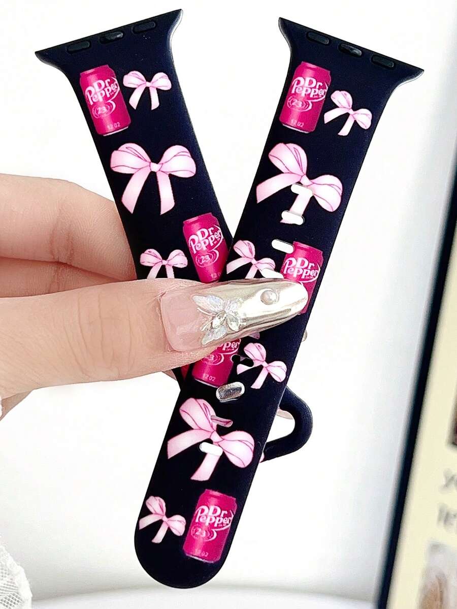 1pc Bow-Knot Black Elegant Pull Tab Bow Print Silicone Watch Band Strap Compatible With Apple Watch Band 38mm 40mm 41mm 42mm 4mm 45mm 49mm (S10 42 )Mm (S10 46)Mm , Comfortable Replaceable Waterproof Sports Strap Compatible With Iwatch Ultra/SE/10/9/8/7/6/5/4/3/2/1,Sporty & Fashionable Smart Watch Strap,Women Watchbands, Fine Women Fashion Watch Accessories, Smart Watch Strap/Band,Valentine's Day Mother's Day Gift,Fashion Accessories