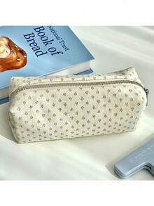 Small Fresh Pink Floral Print Pencil Case, Ins Style Highly Attractive Student Desktop Stationery Storage Bag, Natural Style Cosmetic Bag, Back To School Essentials, Pen, School Supplies, Back To School Supplies, Beautiful School Supplies, Office Supplies, Gifts For Gifts, School Bags For Girls, School Admissions, Desk Storage Boxes, Cute Stationery,Makeup Bag