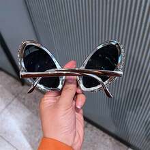 Punk Metal Chain & Quirky Alien Glasses - Edgy Blue Light Blocking Fashion Glasses With Sparkling Crystals,Punk Rock Style,Unisex Party & Dance Party Eyewear For Men And Women,Alien-Themed Punk For Women - Iridescent Rainbow Gradient Lenses With Sparkling Accents,Metal Chain Frame For Festivals,Parties & Bold Fashion Statements - 彩色 - 查看 2