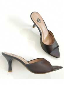 Tamanco Feminino Bico Folha Liso MARROM CAFÉ Moda Sandália Mulher Salto Médio - Café - Visão 1