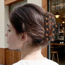 1pc Halloween Black Square Hollow Pumpkin Hair Claw Clip, Minimalist Pumpkin Hair Clip,Fall,Hair,Hair Accessories,Hair Accessories For Women,Travel,Hair Accessories,Accessories Women,Hair Accessory,Hair Accessories Women,Hair Tools,Hair Stuff,Stuff,Beauty Accessories,Gifts,Travel,Gifts For Women,Hair Stuff,Stocking Stuffers