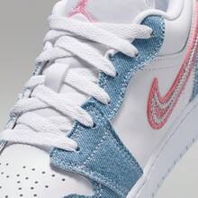 Nike Air Jordan 1 Low SE (GS) 篮球鞋，低帮，HQ2001-400 - 藍白色 - 查看 8