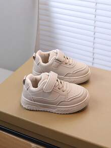 1 双儿童休闲运动鞋，秋季新款女童软底白鞋，幼儿时尚防滑平底鞋，女童日常穿着户外网球鞋