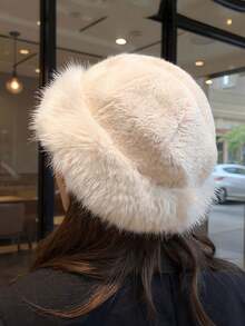 1 peça de chapéu mongol de pelúcia, chapéu grosso e quente para outono e inverno, chapéu tipo balde com proteção auricular em imitação de pele de vison, feito de fibra de poliéster, adequado para mulheres, com várias combinações de cores para escolher. Este é um chapéu tipo balde multifuncional, casual e simples, quente, à prova de vento, frio, macio e confortável, adequado para viagens ao ar livre, ciclismo, compras diárias, atividades de pesca e escalada.