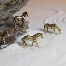 4pcs Copper-Color Mini Horse Sculptures - Detailed Metal Small Horse Decor For Moss Garden, Fish Tank, Bonsai, Garden Decoration | Detailed Horse Sculpture | Copper-Tone Surface - Multicolor - View 5