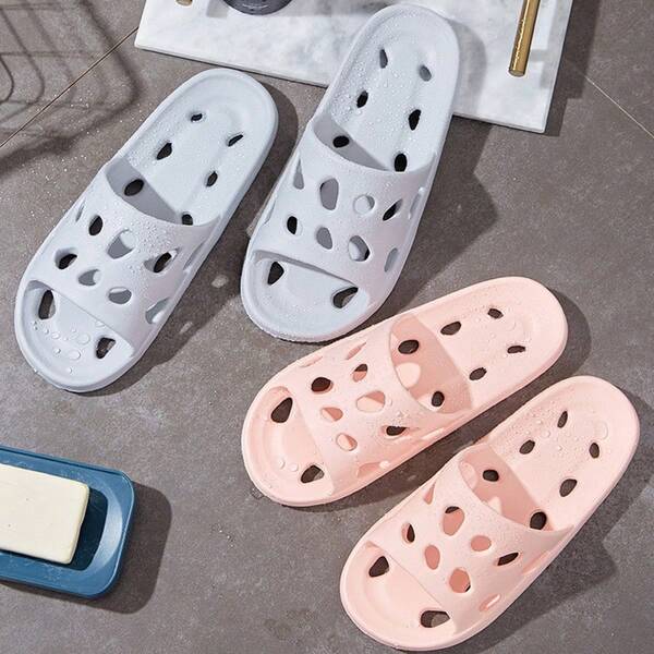 1 Pair Soft Non-Slip Hollow Bathroom Slippers - Women Shower Sandals