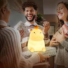 1 pieza Lindo hipopótamo de silicona Luz nocturna, carga USB y ajuste de brillo de tres niveles, lámpara LED táctil de mesita de noche, adecuada para decoración de dormitorio y sala de estar, regalo perfecto para cumpleaños, Pascua y fiestas