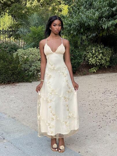 Mima John Vestido maxi elegante y romántico con escote profundo en V, busto fruncido, cintura ajustada y bordados, para bodas y luna de miel. Vestido de invitada de boda, vestido de verano, vestido para el Día de la Madre