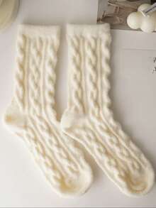 1/2 Pair Women Elegant Fresh Personalized Fashion Versatile Warm Soft Textured Mid-Calf Socks, Suitable For Daily Wear - White - View 4