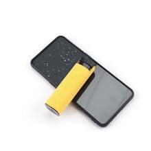 1 件-摄影器材清洁套装：超细纤维喷雾瓶+清洁补充剂，2 合 1 超细纤维喷雾瓶和补充剂套装，多功能屏幕工具，便携式高效除尘工具，适用于手机、平板电脑、汽车、眼镜和电子产品。