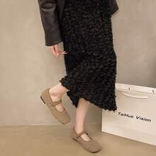 2025 Neue Vintage Quadratische Spitze Flache Einriemen Mary Jane Schuhe für Frauen, Warme Plüsch Nische Pelzige Flats