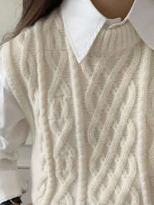 这款百搭时尚的棕色圆领无袖毛衣背心，既是可爱的夏季上衣，也是2025年秋季新款女装，休闲百搭，适合外出穿着，兼具Y2K和2000年代复古风情，是情人节和圣诞派对的理想之选。