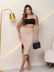 Saia Midi Justa Básica Feminina Modeladora  Com Fenda na Lateral Tecido Ribana Canelado  Moderna e Versátil Primavera/Verão - Bege - Visão 2