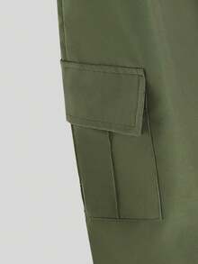 Ciepła bluzka dla chłopców z nadrukiem w kreskówkowym stylu, z okrągłym dekoltem i długimi rękawami oraz długimi spodniami w jednolitym kolorze