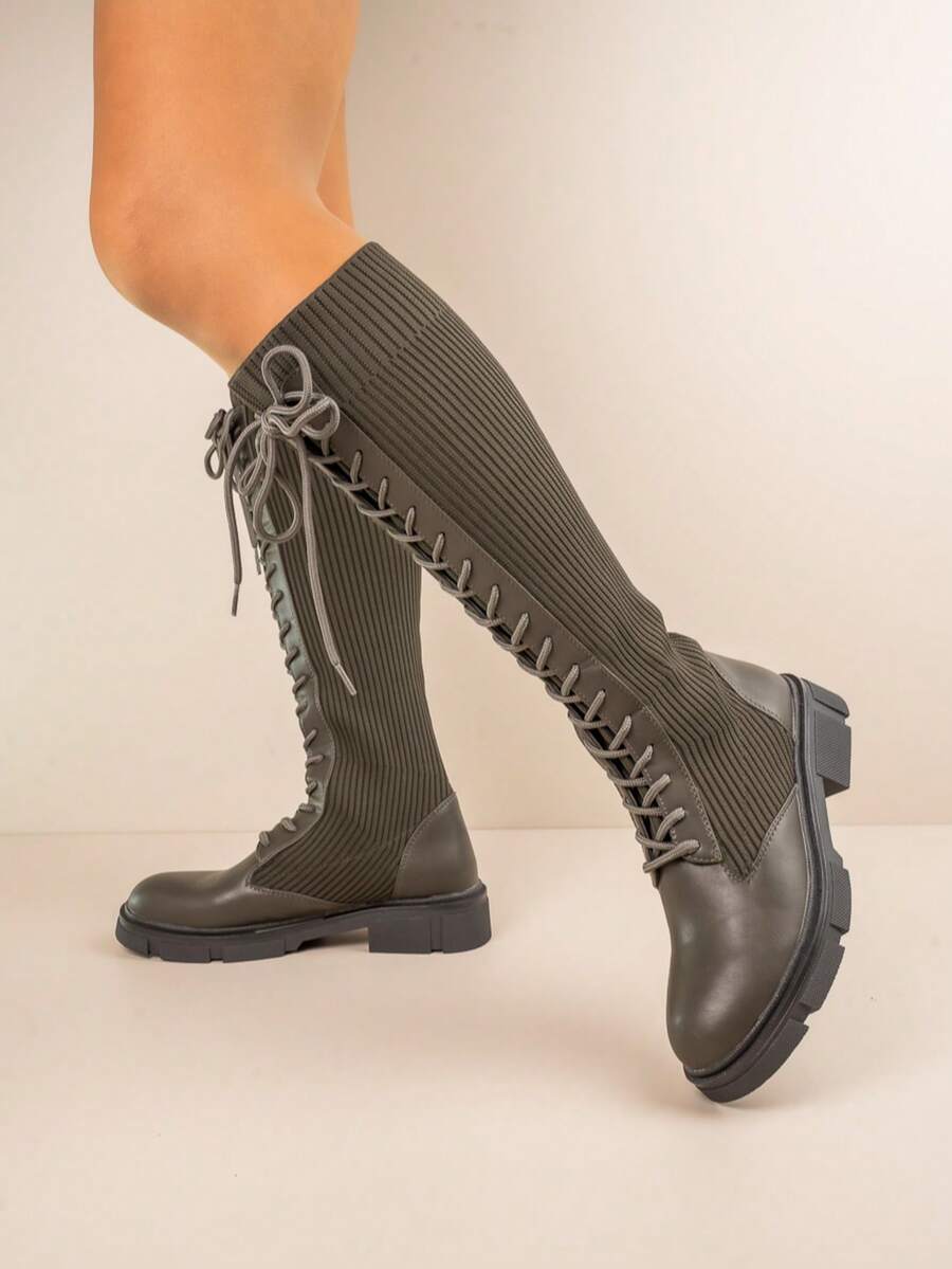 Knee High Lace Up Winter Boots with Chunky Outsole and Flexible Knit Upper - 綠色 - 查看 1