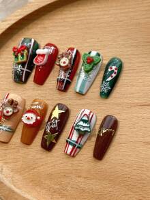 10 Pieces Of Acrylic Press On Nails, Red And Green Press On Coffin Shaped Fake Nails Long Nails DIY Christmas Nails, Snowflakes With Glitter Nails Charms, Red Nails Green Nails Are Suitable For Women For Weddings, Parties, Festivals, Holidays, Holidays, Holidays, Gift Nail Tools