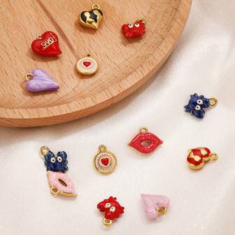 1pc Stainless Steel Gold-Plated Heart-Shaped Fish Couple's Love Multi-Element Drip Pendant DIY Women's Charm Stainless Steel Necklace Jewelry Pendant Suitable For Women As Gifts, Everyday Wear, And Special Occasions