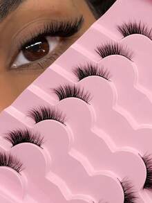 7 Pairs Half Eyelashes Cat Eye False Eyelashes Fluffy & Soft 3D Effect Faux Mink Lashes Soft And Natural Makeup Look - Cat Eye Lashes - View 1
